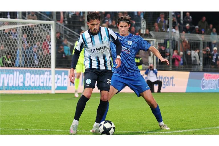 Ob  Flamur Berisha (li., gegen Paul Polauke) gegen Mainz 05 II spielen kann, ist offen.   


Foto:  Pressefoto Baumann/Alexander Kep 