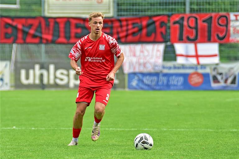 Ob Lukas Glaser heute für die TSG am Ball sein kann, ist noch unklar. Foto: Tobias Sellmaier