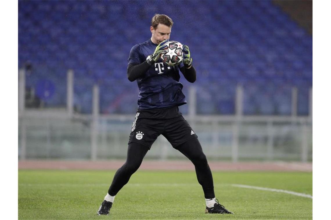 Neuer oder Nübel? Bayern will Viertelfinale perfekt machen Ob Manuel Neuer das Tor des FC Bayern gegen Lazio Rom hütet, steht noch nicht fest. Foto: Gregorio Borgia/AP/dpa