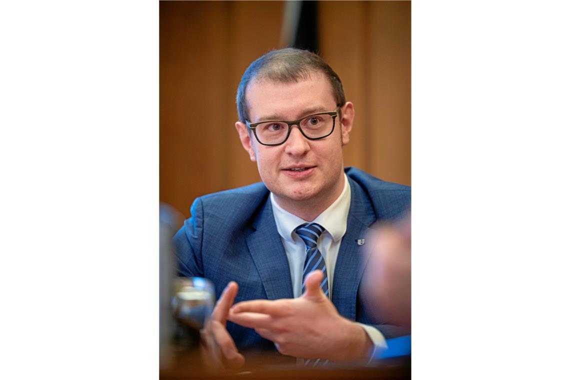 Backnang lenkt bei B-14-Knoten ein OB Maximilian Friedrich: „Nach einem intensiven Abwägungsprozess können wir Ihnen die Umsetzung der städtischen Variante dennoch nicht empfehlen.“Foto: Alexander Becher