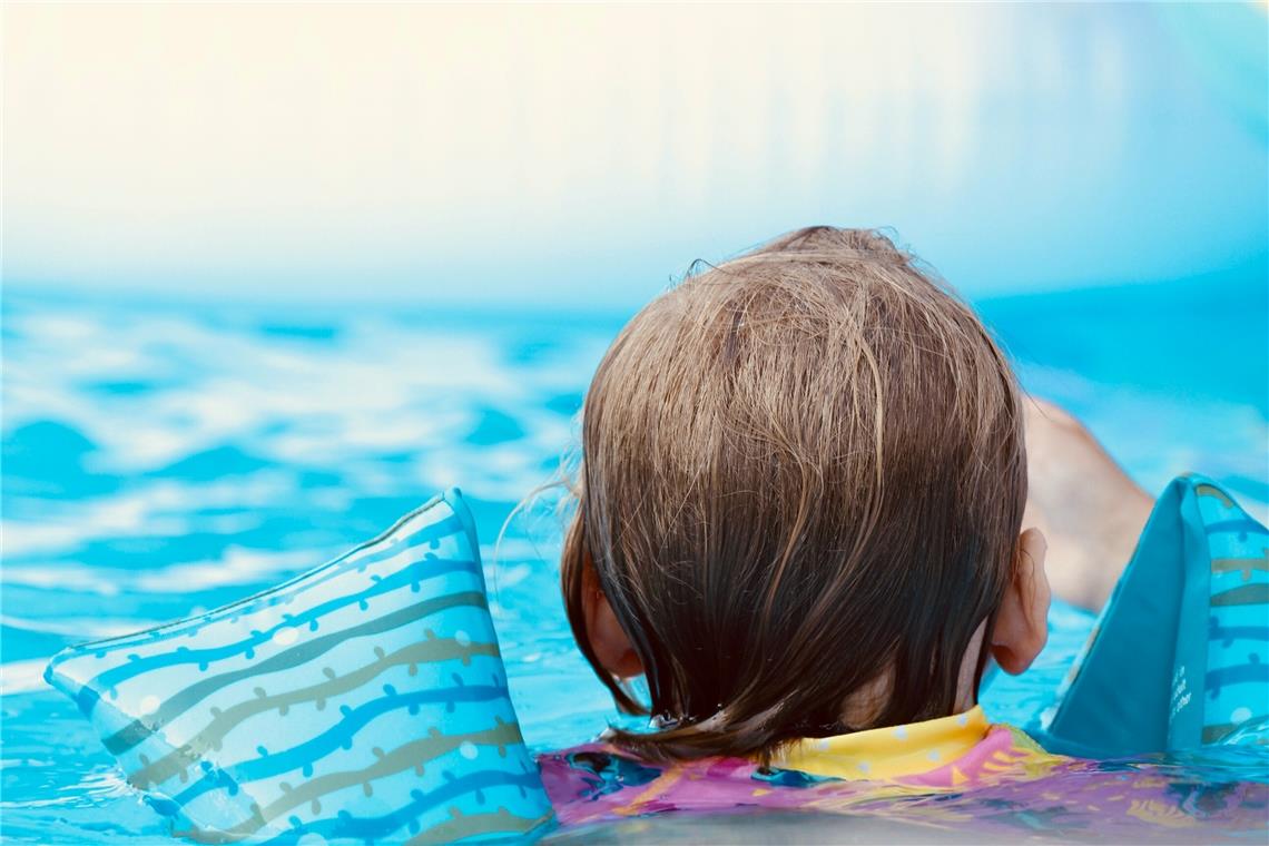 Obwohl Schwimmunterricht trotz Lockdown light für die Schulen erlaubt wäre, findet im Moment keiner statt. Symbolfoto: unsplash