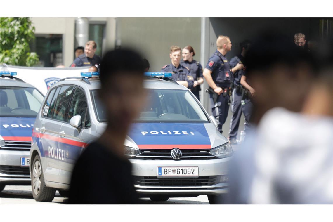 Pressekonferenz nach Amoklauf im Livestream Österreich steht nach der Bluttat unter Schock.