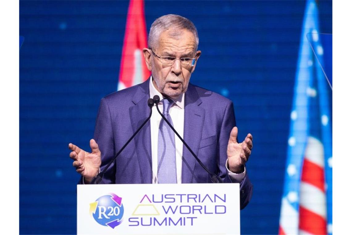 Österreichs Bundespräsident Alexander Van Der Bellen spricht bei der Eröffnung des Klimagipfels in Wien. Foto: Georg Hochmuth/APA