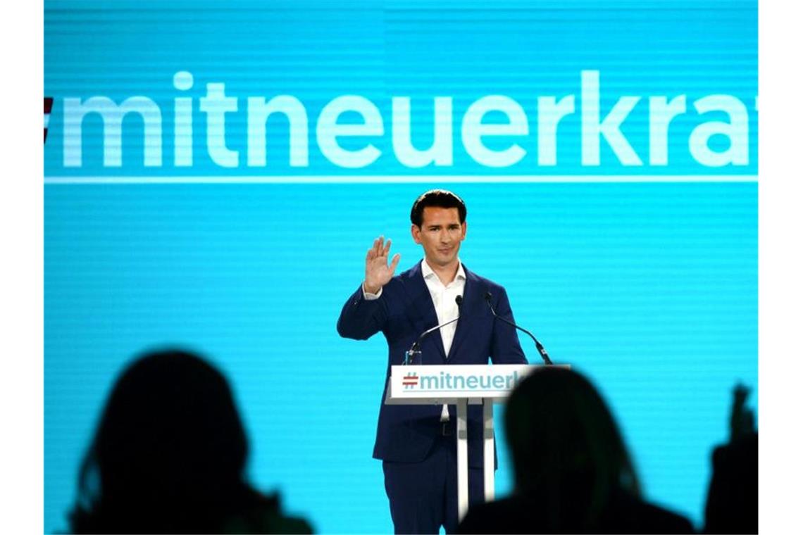 Österreichs Kanzler Kurz feiert Wiederwahl als ÖVP-Chef Österreichs Kanzler Sebastian Kurz beim Parteitag der ÖVP. Foto: Herbert Pfarrhofer/APA/dpa