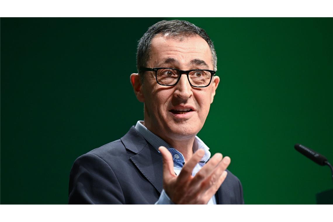 Grünen-Politiker Özdemir fordert anderen Umgang mit der AfD Özdemir fordert Kultur und Medien auf, mutiger gegen rechte Angriffe und für die Demokratie zu erzählen (Archivbild).