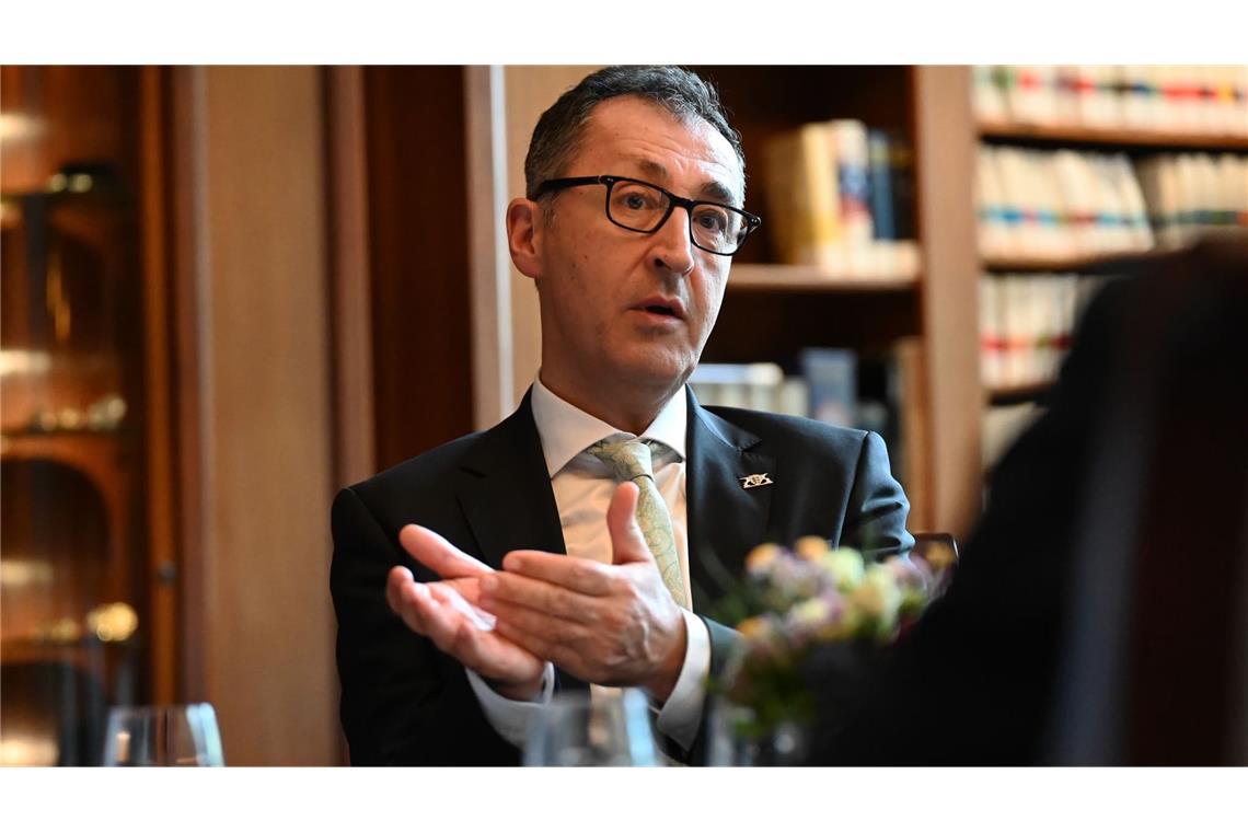 Özdemir ist erst seit ein paar Monaten Ministerpräsident. (Archivbild)