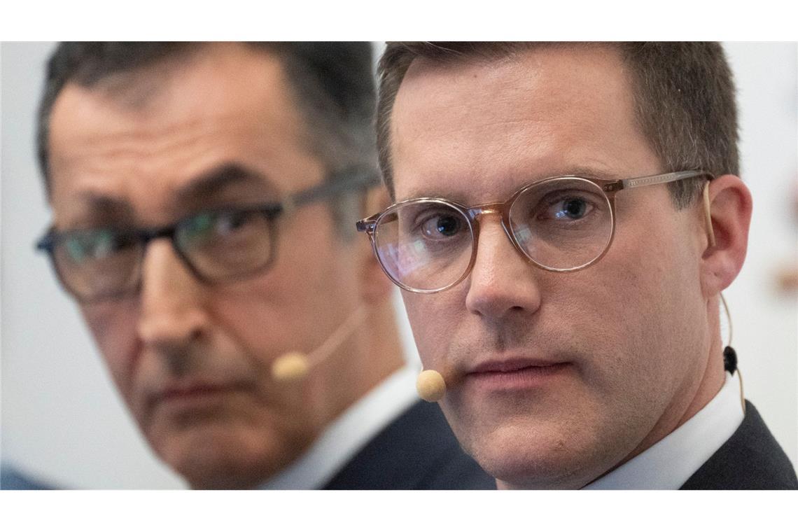 Özdemir ist Hagel in den Umfragen auf den Fersen.