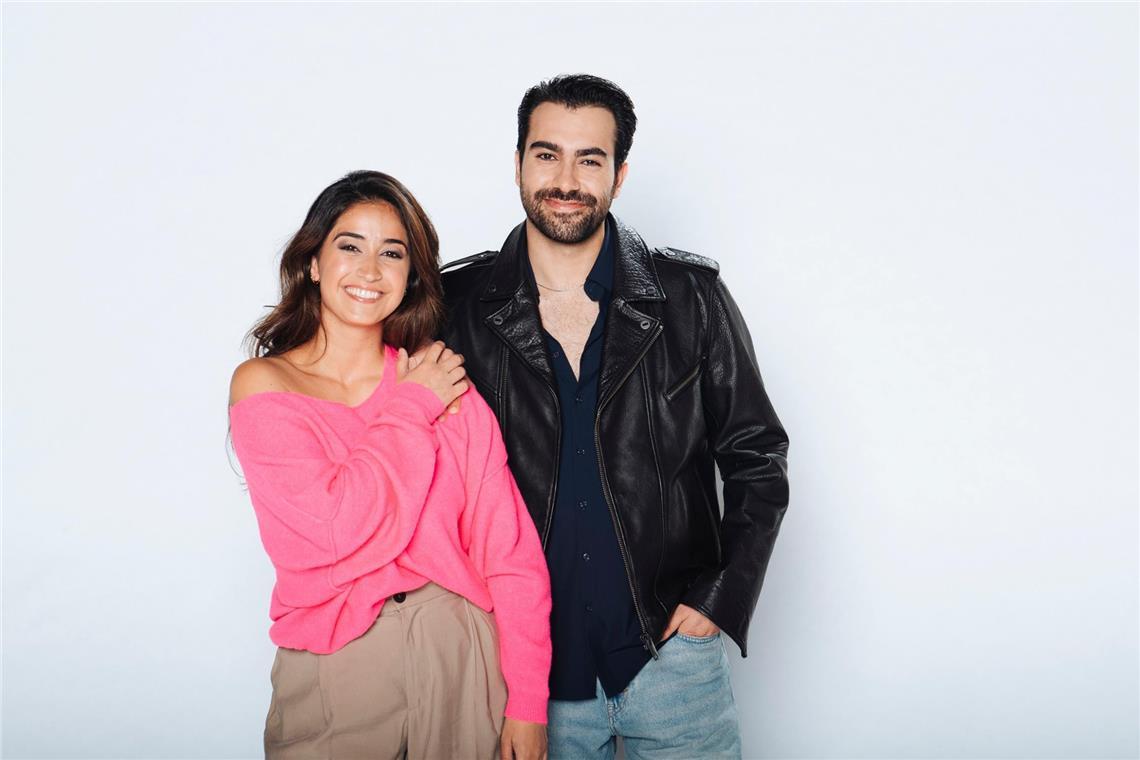 Hier können Sie „Unter uns“ nachträglich schauen Özge Delioglan (Esma) und Metehan Demiröz (Baris).