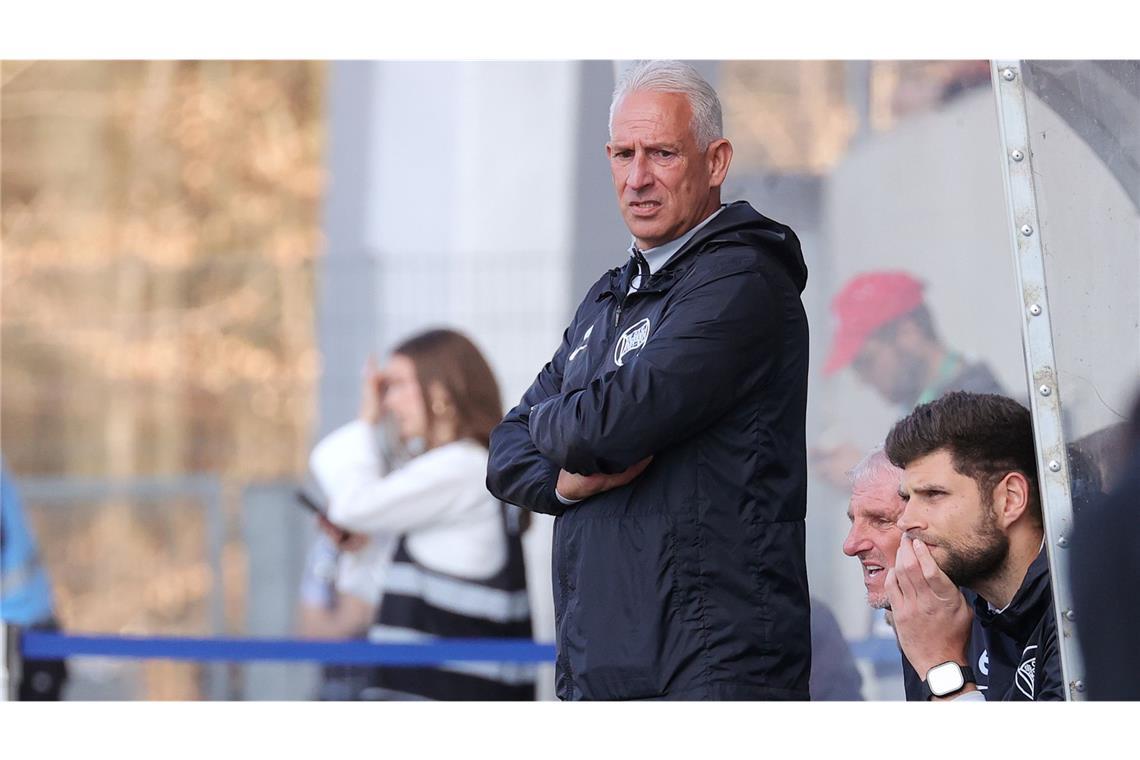 Sorge um Christian Neidhart – OFC-Trainer bricht im Training zusammen OFC-Trainer Christian Neidhart ist im Training zusammengebrochen.
Archivfoto: Baumann