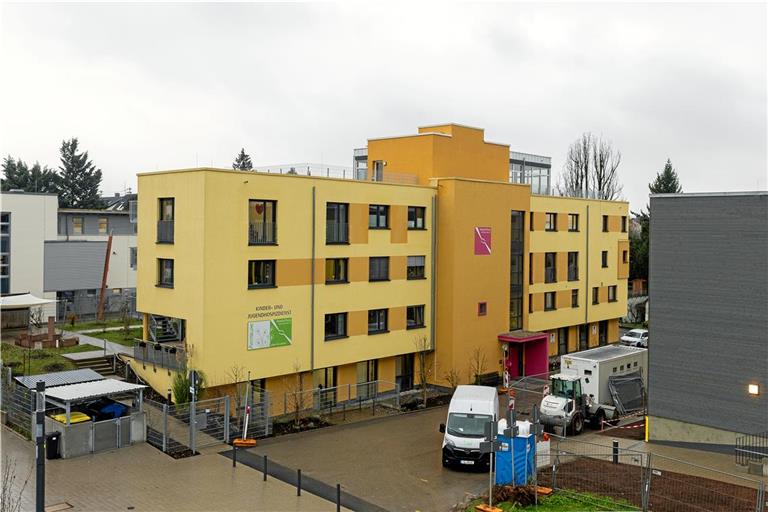 Ohne Spenden hätte es den vierten Stock und die fünfte Ebene im Backnanger Hospiz nicht gegeben. Foto: Alexander Becher
