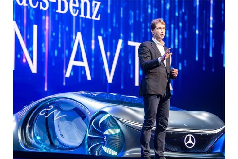 Ola Källenius, Vorstandsvorsitzender der Daimler AG. Foto: Andrej Sokolow/dpa/Archivbild
