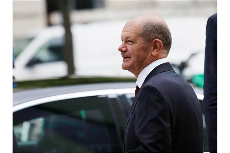 Olaf Scholz, Bundesfinanzminister und SPD-Kanzlerkandidat, lächelt. Foto: Carsten Koall/dpa