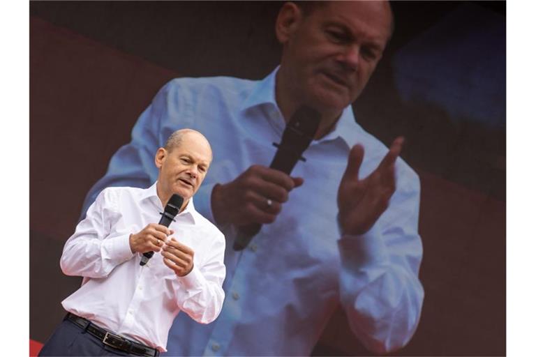 Olaf Scholz, Kanzlerkandidat der SPD und Bundesfinanzminister, nimmt an einem Wahlkampftermin teil. Foto: Daniel Karmann/dpa