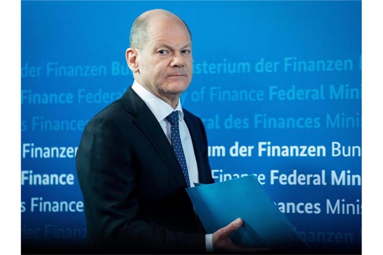 Olaf Scholz (SPD), Bundesminister der Finanzen, gibt eine Pressekonferenz zur Fortsetzung Frühjahrstreffen von Weltbank und Internationalem Währungsfonds (IWF). Foto: Kay Nietfeld/dpa