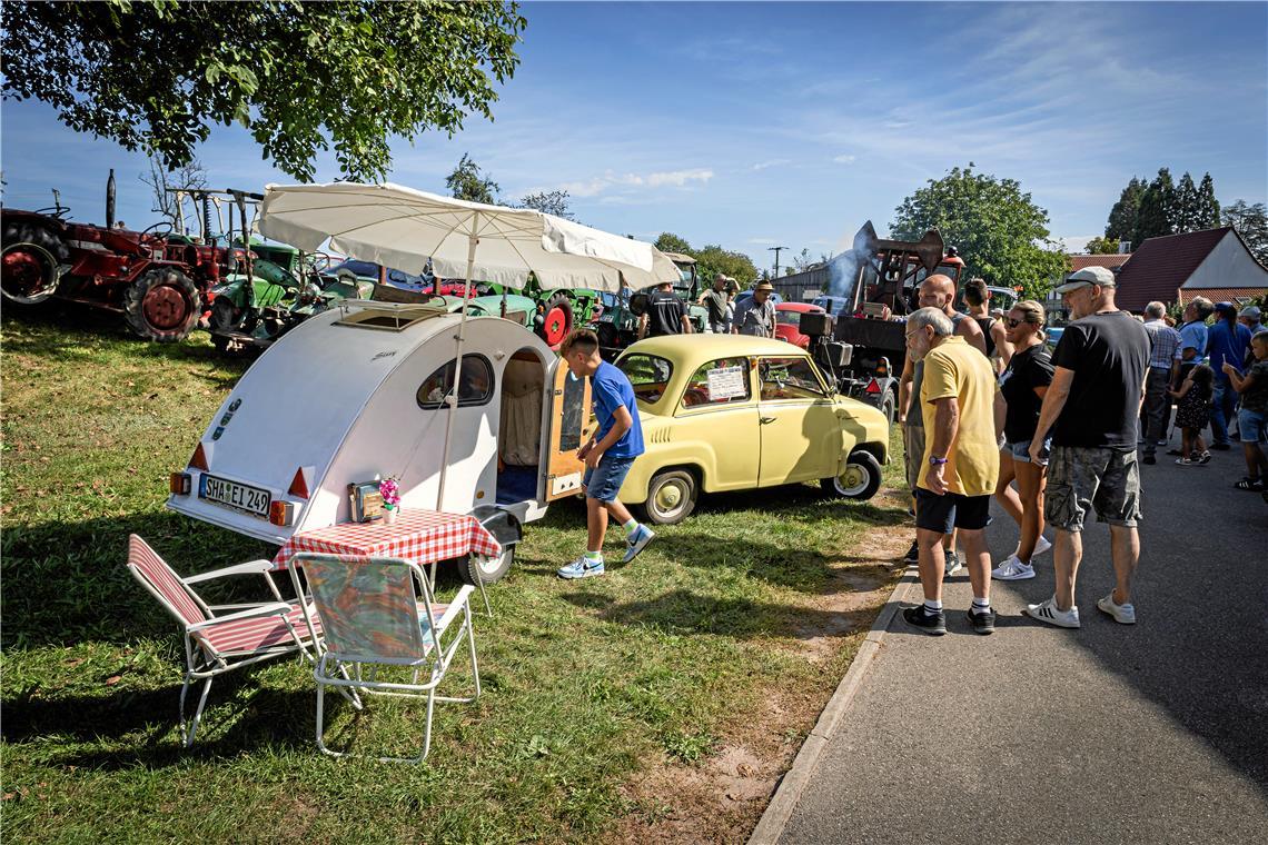 Oldtimertreffen im Morbach am Tag des Schwäbischen Waldes.