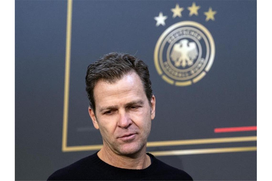 Bierhoff: Mit Wertekodex zur EM - Drei Grundprinzipien Oliver Bierhoff macht sich Gedanken um die Außendarstellung der deutschen Fußball-Nationalmannschaft. Foto: Federico Gambarini/dpa