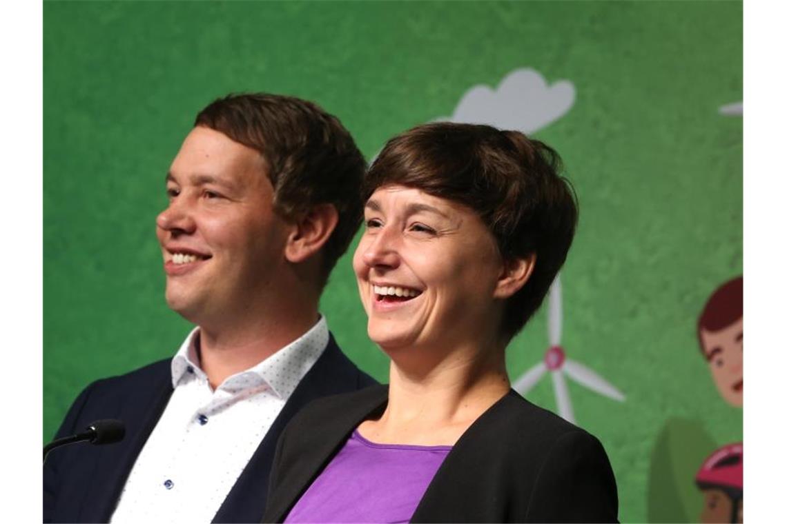 Oliver Hildenbrand und Sandra Detzer, die Landesvorsitzenden der Grünen in Baden-Württemberg. Foto: Karl-Josef Hildenbrand/Archivbild