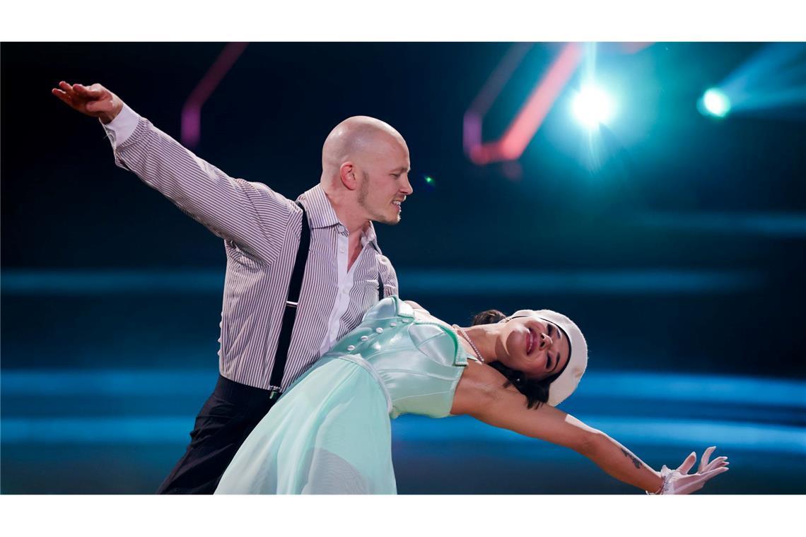 "Let's Dance": Stuntfrau Marie Mouroum überraschend raus Olympiasieger Fabian Hambüchen untermauerte weiter seine Favoritenrolle.