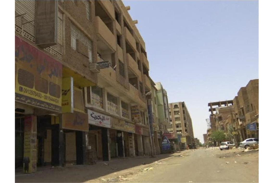 Oppositionsgruppen im Sudan haben am Sonntag einen landesweiten Streik begonnen. Damit wollen sie Druck auf den militärischen Übergangsrat ausüben, die Macht an eine zivile Regierung zu übergeben. Foto: AP/dpa