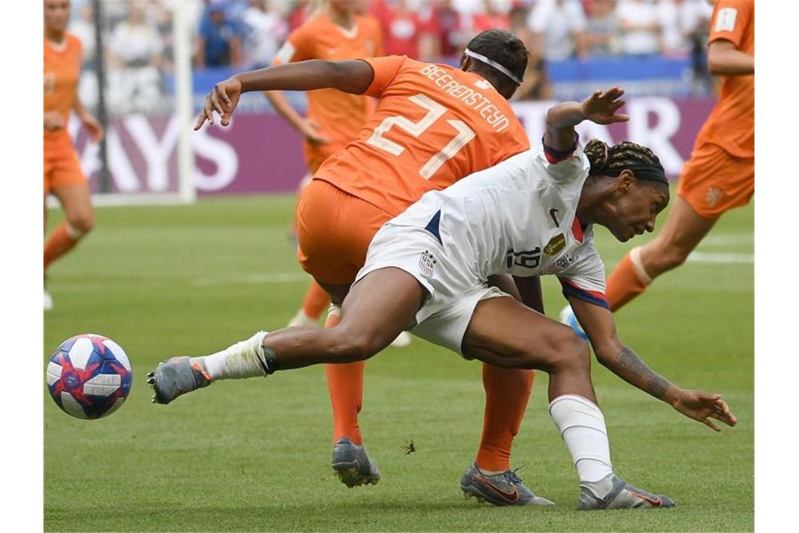 Rapinoe führt US-Frauen zum vierten WM-Titel Oranje hielt lange Zeit gut mit. Foto: Sebastian Gollnow