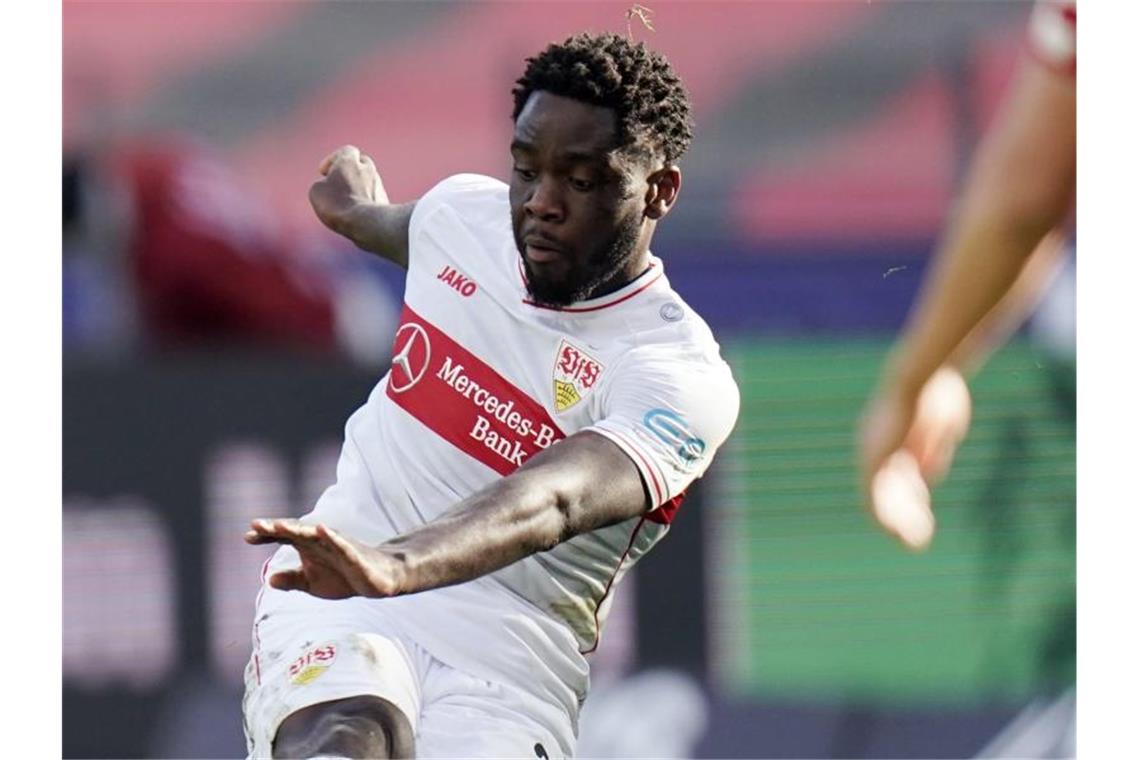 VfB Stuttgart ohne Mangala gegen Bremen Orel Mangala vom VfB Stuttgart spielt den Ball. Foto: Thomas Frey/dpa/Archivbild