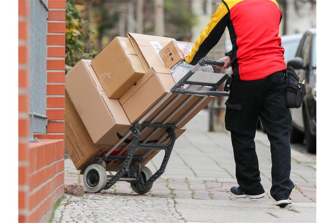 Paketzusteller haben während der Corona-Pandemie Hochkonjunktur. Foto: Jan Woitas/zb/dpa