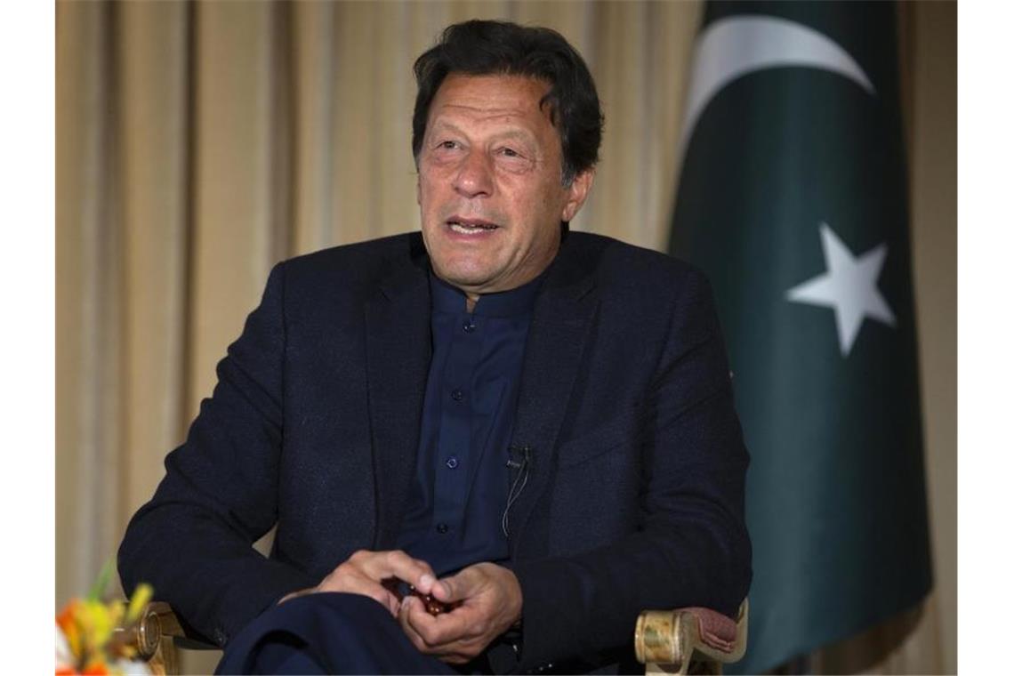 Pakistans Premierminister Imran Khan, hier im März 2020, nannte die Tat eine Schande für sein Land. Foto: B.K. Bangash/AP/dpa