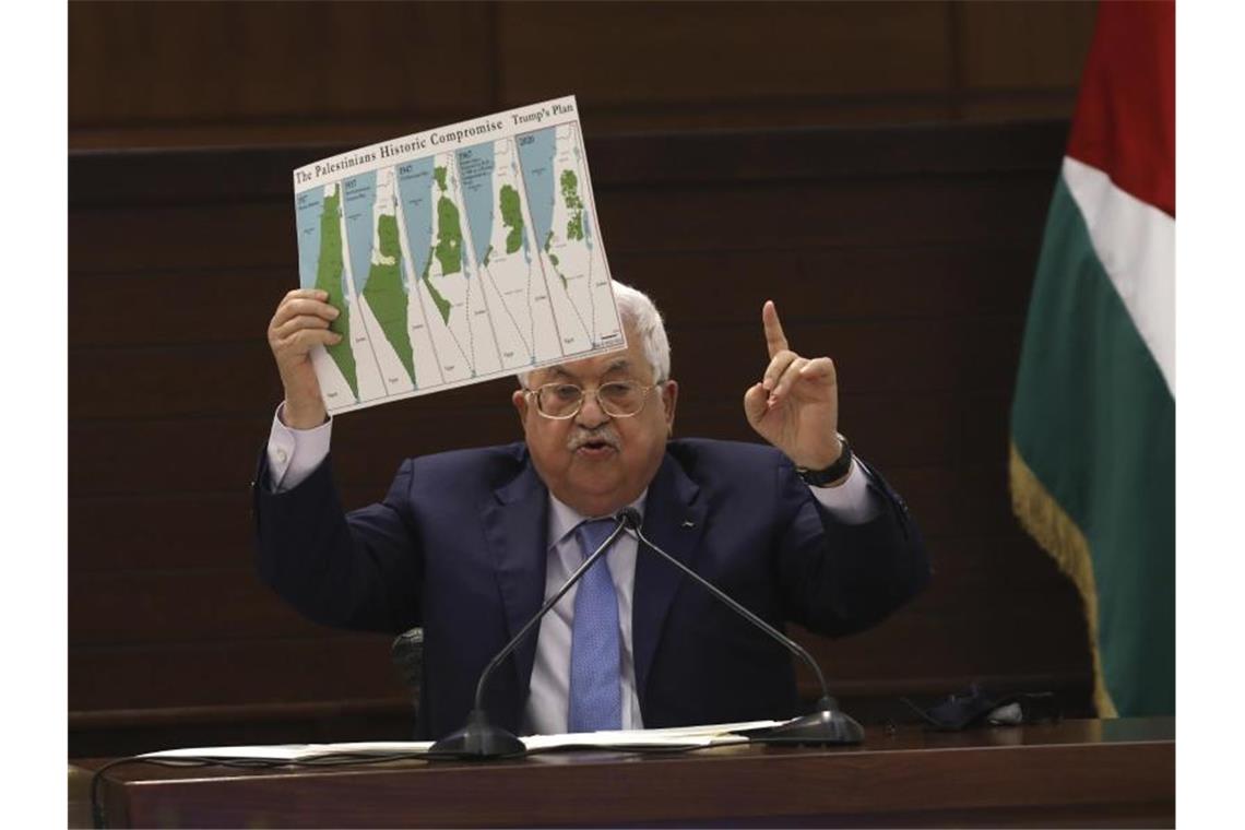 Palästinenserpräsident Mahmud Abbas ist empört über die Vereinbarung von Bahrain mit Israel. Foto: Alaa Badarneh/POOL EPA/AP/dpa