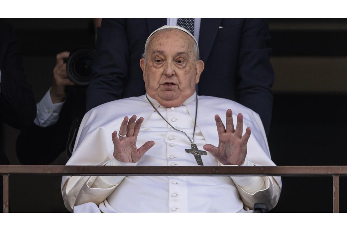 Merz würdigt Papst - „Unermüdlicher Einsatz für die Schwächsten“ Papst Franziskus ist im Alter von 88 Jahren gestorben.