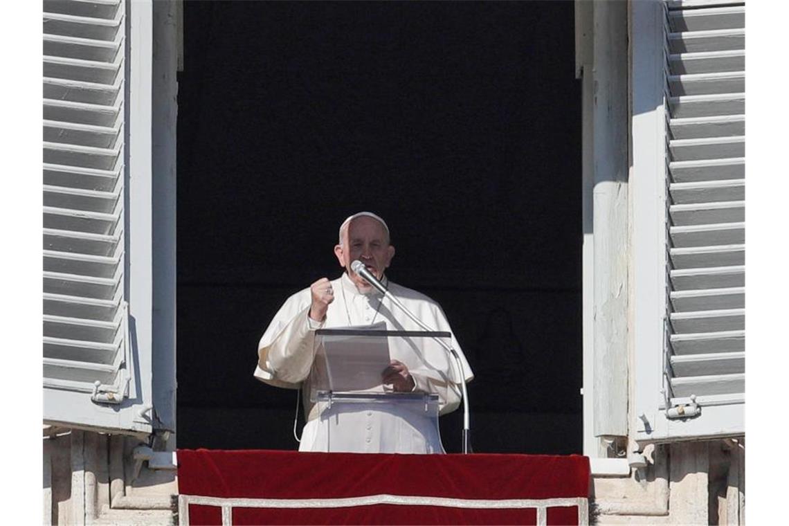 Papst Franziskus Papst Franziskus hat am Neujahrstag mehr Mitspracherecht von Frauen gefordert und Gewalt gegen sie als „Schändung Gottes“ bezeichnet. Foto: Gregorio Borgia/AP/dpa