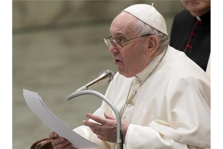 Papst Franziskus während seiner Rede bei der wöchentlichen Generalaudienz. Foto: Andrew Medichini/AP/dpa