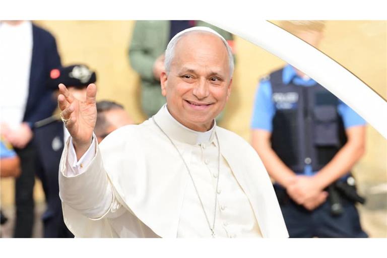 Papst Leo ist heute in Krankenhaus gekommen. Bei ihm ist ein Knoten auf einer Lunge entdeckt worden.