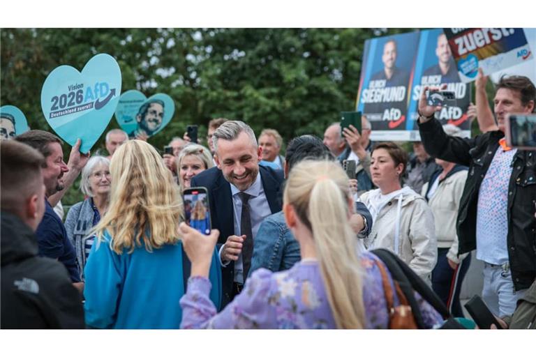 Parteifreunde kommen ob seines Gute-Laune-Wahlkampfes ins Schwärmen: AfD-Spitzenkandidat Ulrich Siegmund.