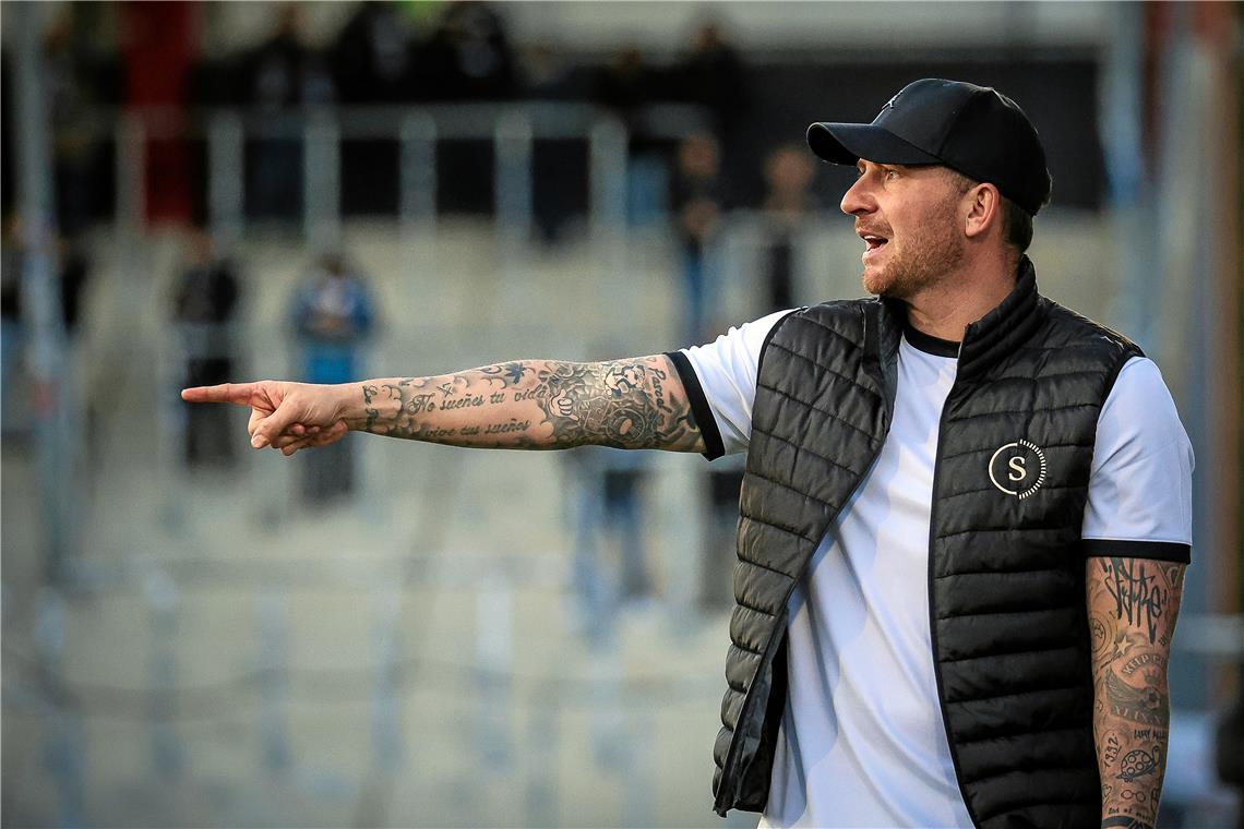 Pascal Reinhardt will in der 3. Liga in Sachen System und Taktik die gleiche Route wie bei den zwei Aufstiegen vorgeben. Foto: Alexander Becher