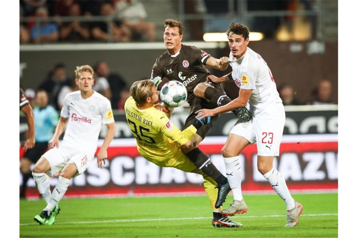 St.-Pauli-Premiere der Gegensätze für Lawrence und Penney