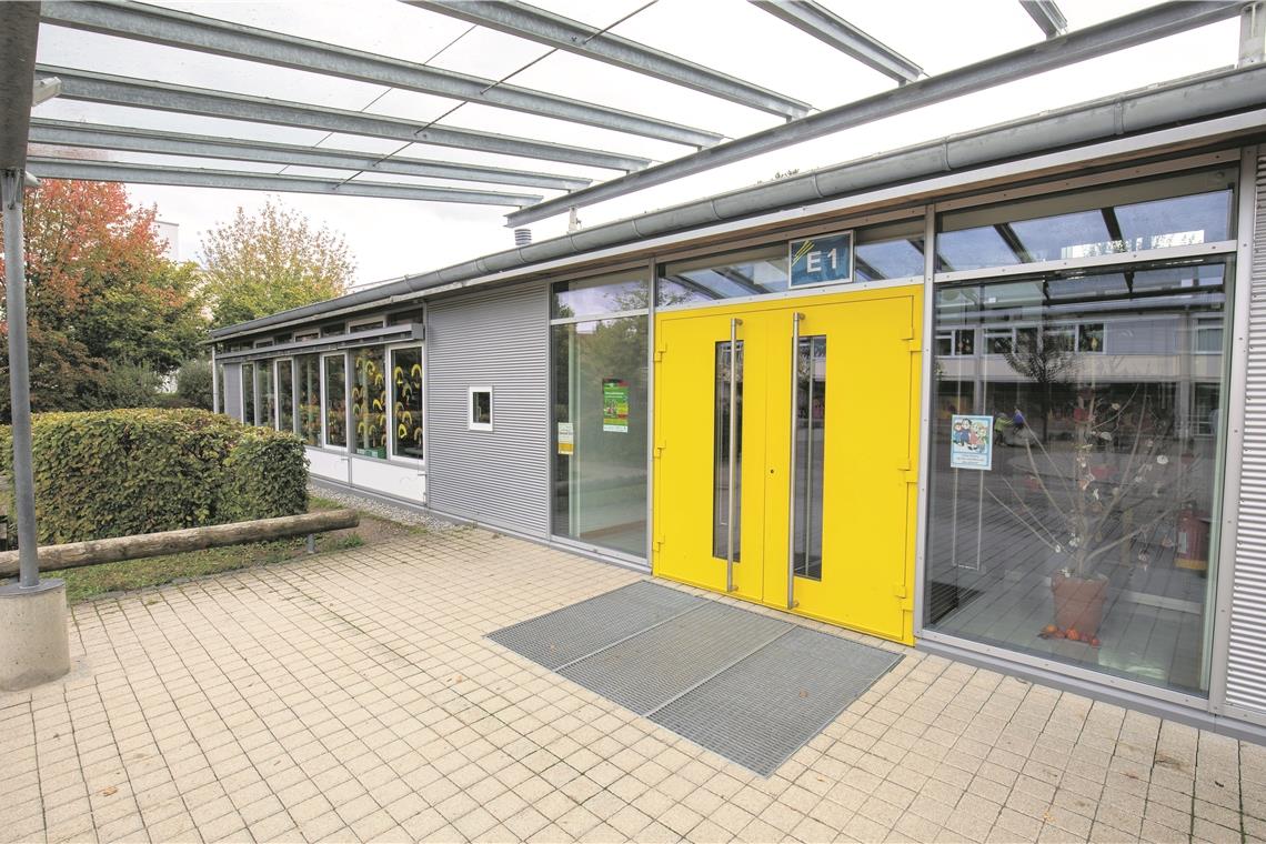 Pavillon bei der Grundschule im Wacholder in Allmersbach im Tal: Hier wird das Jugendhaus vorübergehend einziehen. Foto: A. Becher