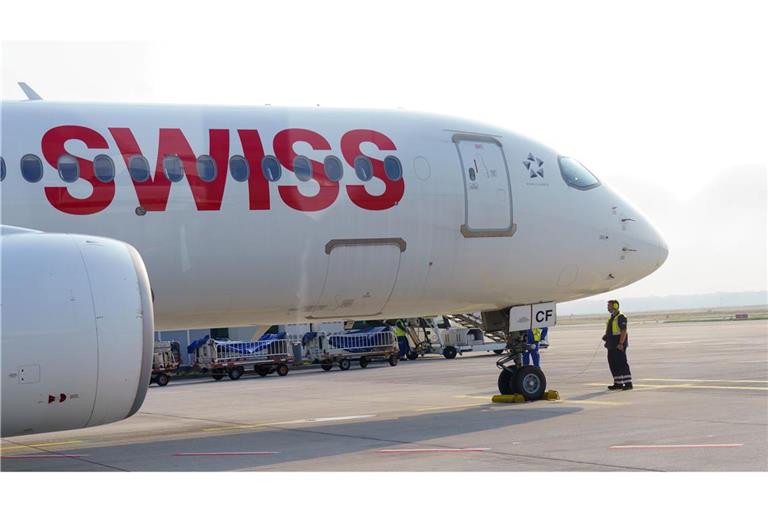 Personalengpass zwingt Swiss zu Flugstreichungen. (Archivbild)