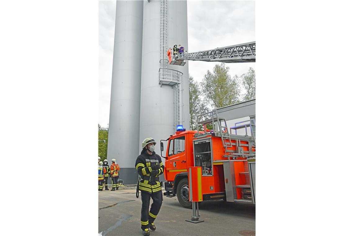 Personenrettung aus luftiger Höhe.