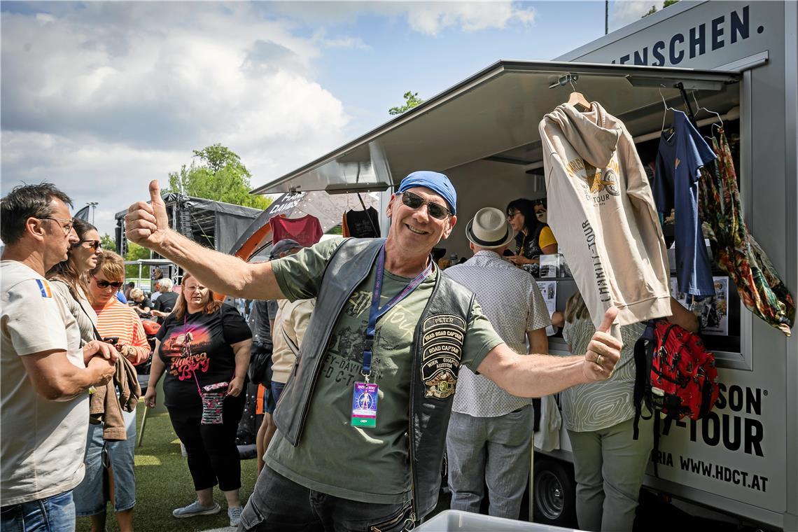 Peter Benada ist seit 18 Jahren mit der Harley-Davidson-Charity-Tour unterwegs u...