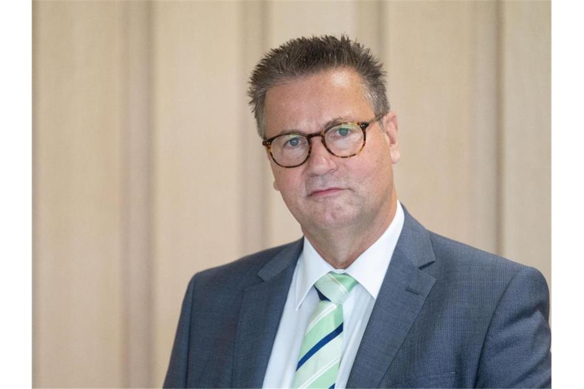 Agrarminister Hauk fordert Verzicht von Hamsterkäufen Peter Hauk (CDU), Agrarminister von Baden-Württemberg. Foto: Marijan Murat/dpa/Archivbild