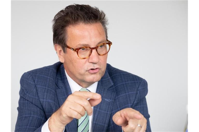 Peter Hauk (CDU), der Landwirtschaftsminister von Baden-Württemberg, aufgenommen bei einem Gespräch mit Journalisten. Foto: Bernd Weissbrod/Archiv