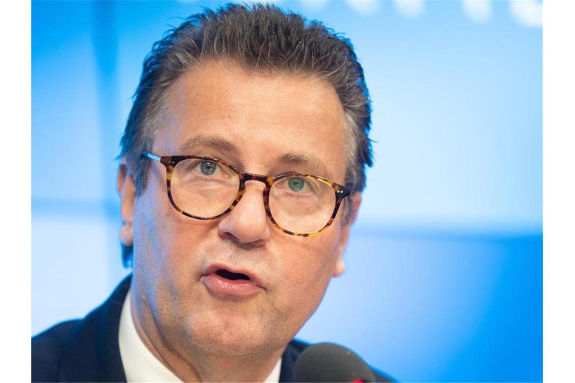 Kretschmann stärkt Hauk nach Schlachthof-Skandal den Rücken