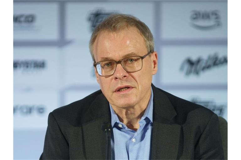 Peter Peters befürwortet den Ausschluss der russischen Nationalmannschaft von den Playoffs für die WM in Katar. Foto: Frank Rumpenhorst/dpa