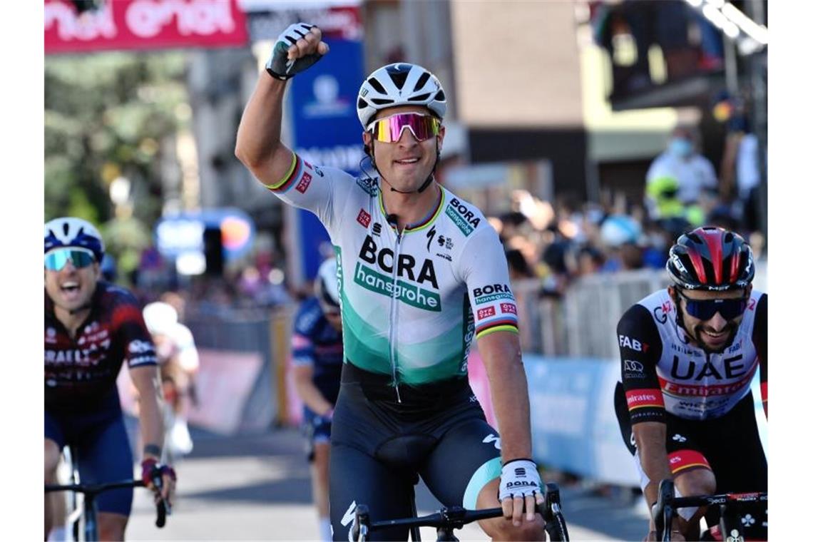 10. Giro-Etappe: Sagan lässt deutsches Bora-Team jubeln Peter Sagan vom deutschen Team Bora-hansgrohe gewann die zehnte Giro-Etappe. Foto: Gian Mattia D'alberto/LaPresse/AP/dpa
