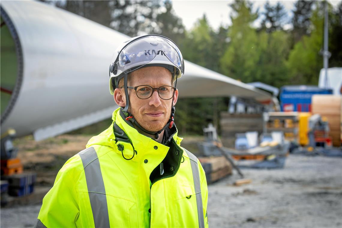 Wie ein Windpark im Wald entsteht Philip Gohl von Uhl Windkraft: „Wir versuchen natürlich, so wenig Waldfläche wie möglich zu nutzen.“