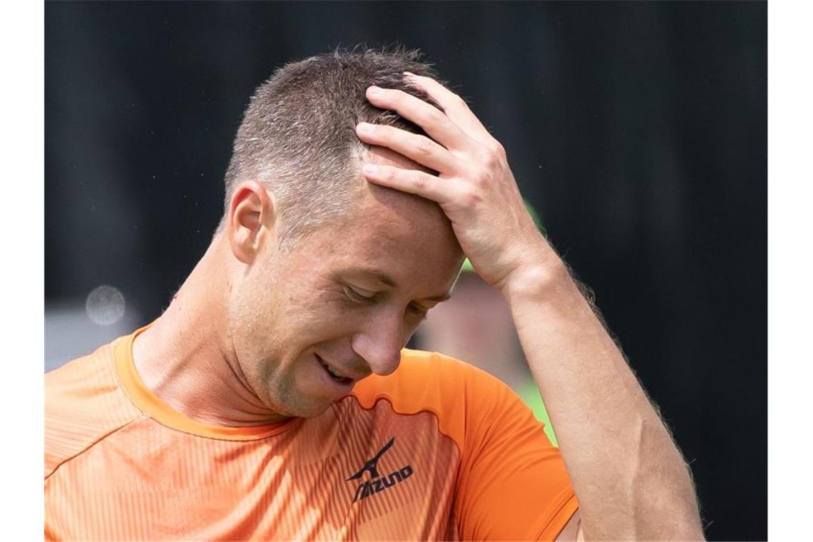 Kohlschreiber denkt nicht an Rücktritt Philipp Kohlschreiber ist zum vierten Mal nacheinander in Hamburg in der ersten Runde einer Turniers ausgeschieden. Foto: S. Stein