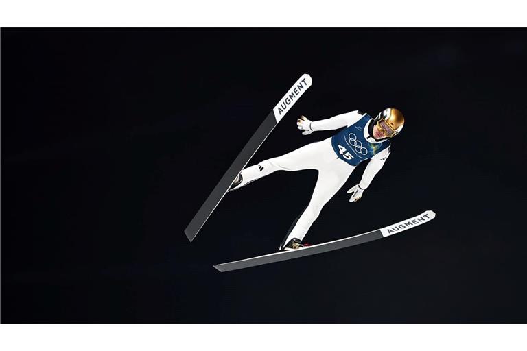 Philipp Raimund aus Deutschland in Aktion bei den Olympischen Winterspielen 2026.