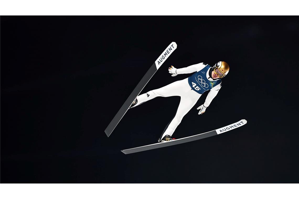 Philipp Raimund aus Deutschland in Aktion bei den Olympischen Winterspielen 2026.