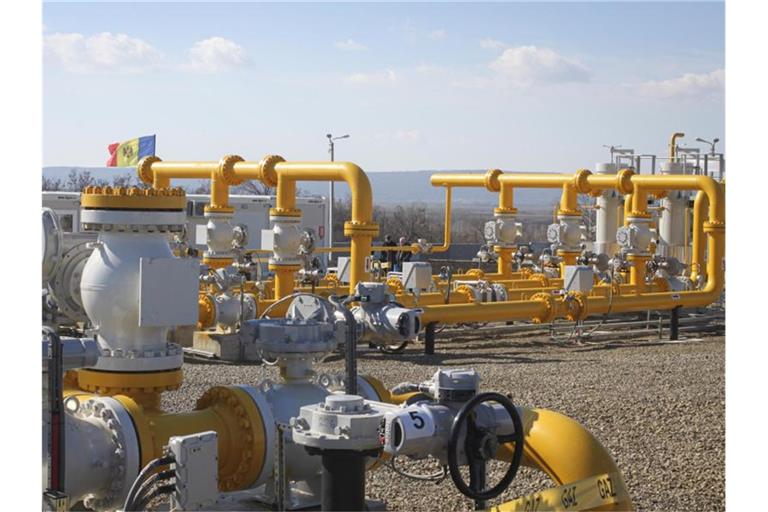Pipelines des nationalen Erdgasverteilungsnetzes in der Bezirkshauptstadt Ungheni. Foto: Aurel Obreja/AP/dpa