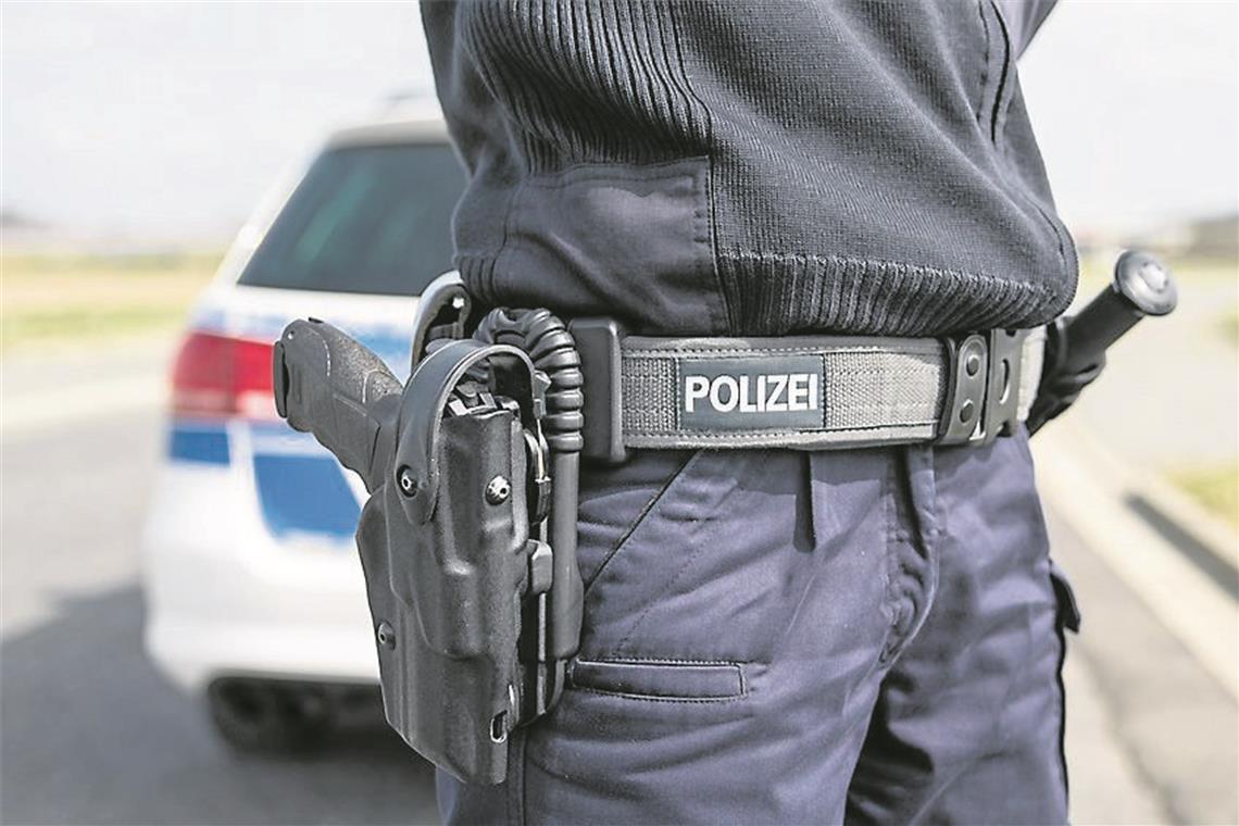 Betrunkener nimmt Polizei die Vorfahrt